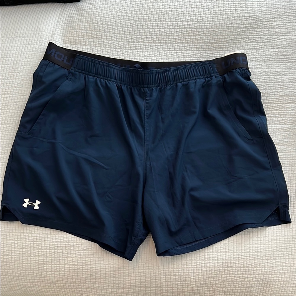 Under Armour Men's Navy Shorts